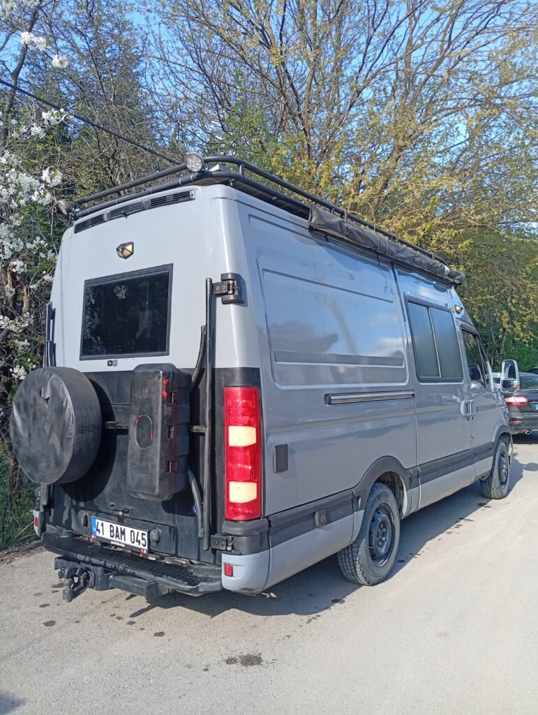“RUHSATLI MOTOKARAVAN FULL+FULL GÜNEŞ ENERJİ WC DUŞ MASRAFSIZ”   RUHSATLI IVECO DAILY MOTOKARAVAN